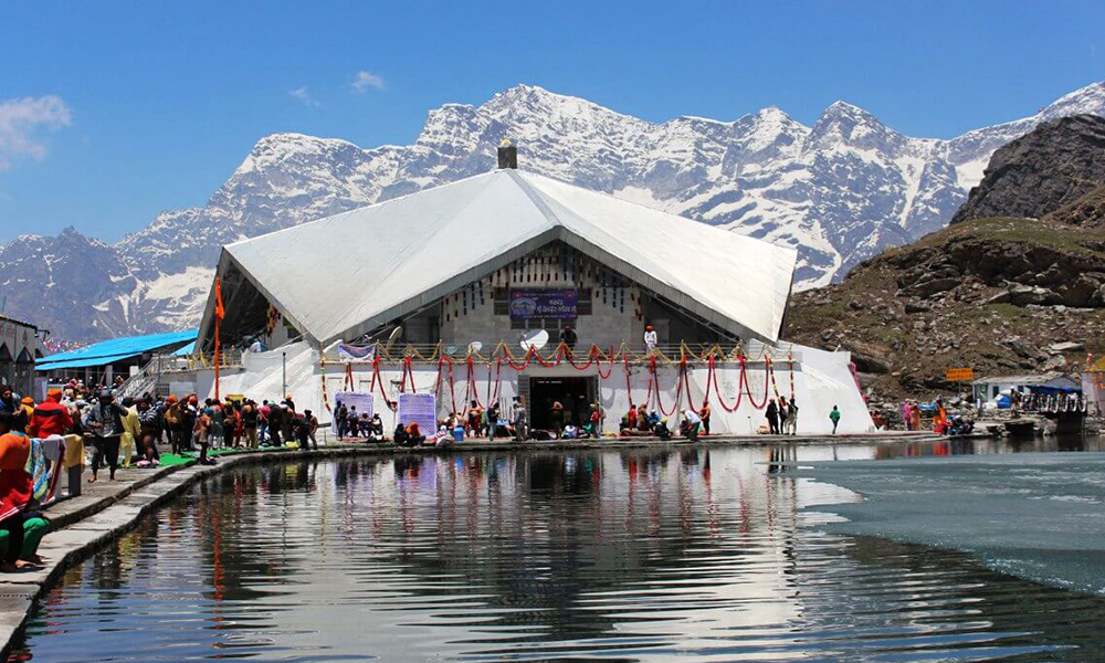 hemkund-sahib-helicopter-booking